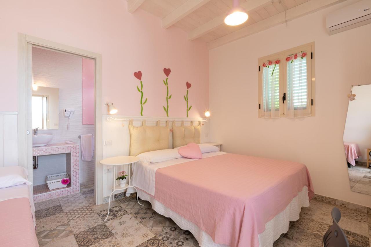 B&B L'Isola Che Non C'E Торре-Сан-Джованни-Удженто Экстерьер фото